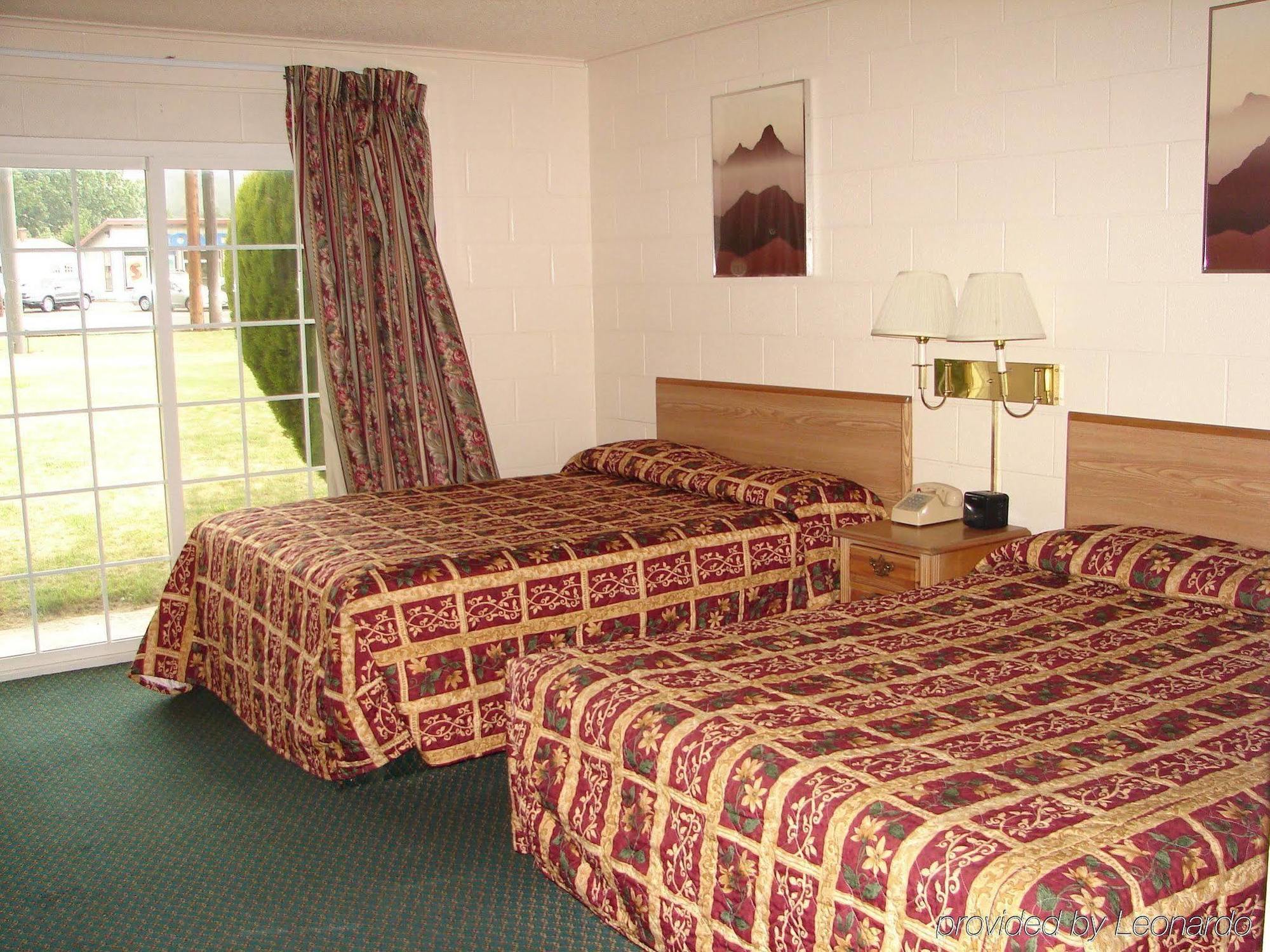 Relax Inn Yreka Buitenkant foto